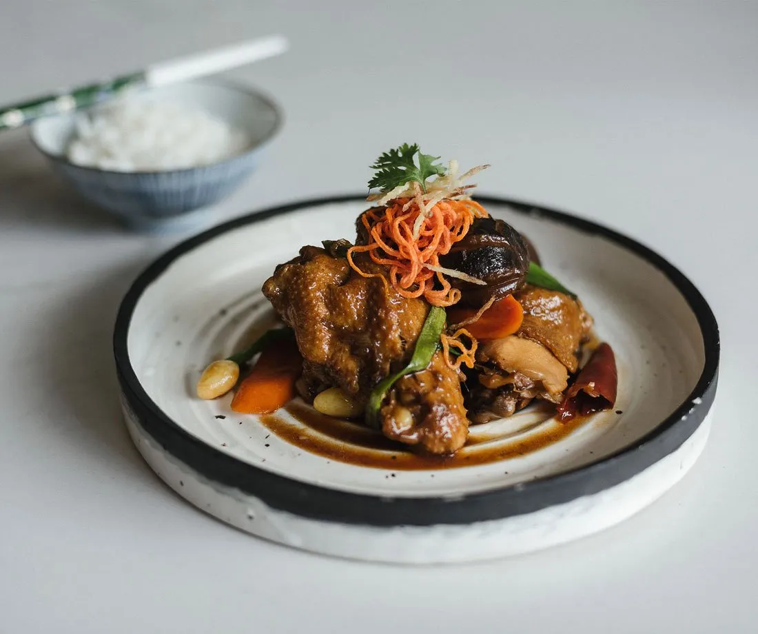 Chinese Soy Sauce Braised Chicken